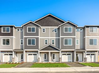 18140 1st Pl SW, Normandy Park, WA 98166