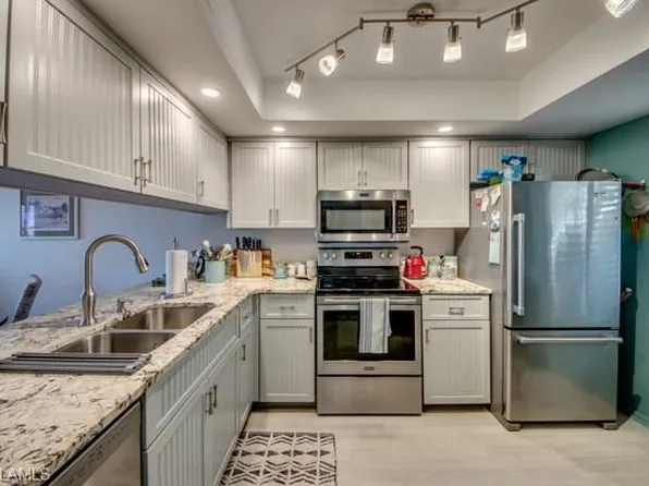 11110 Caravel CIR #205, FORT MYERS, FL 33908