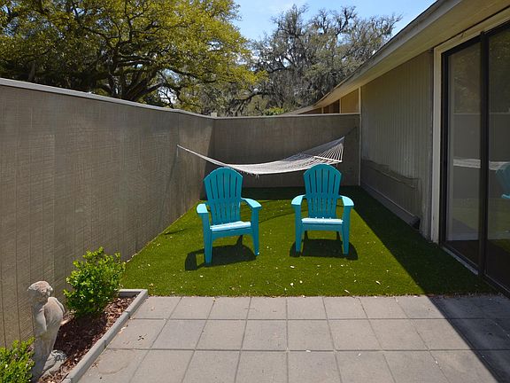 Back patio with privacy fence