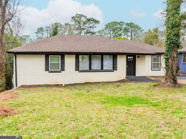 2835 Laguna Dr, Decatur, GA 30032