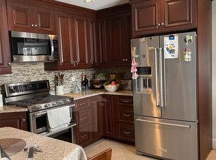 33 Lafayette St #1D, Arlington, MA 02474