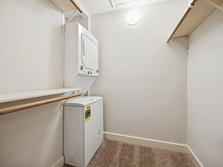 2414 Morse St #6 — Photo 13