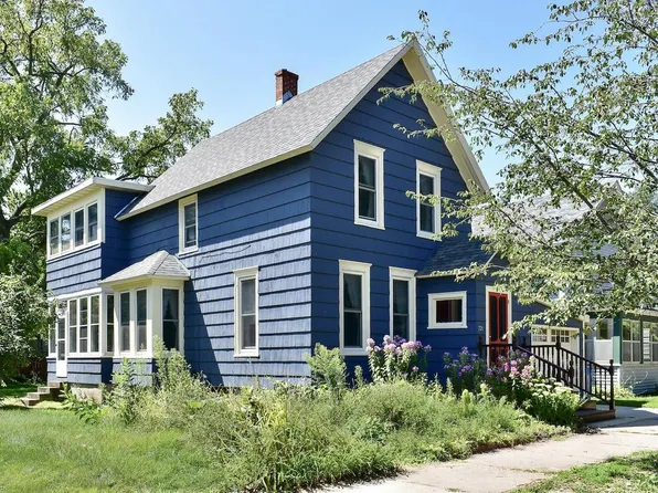 721 10th STREET WEST West, Winona, MN 55987