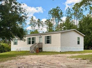 702 SW 345th Ave, Steinhatchee, FL 32359