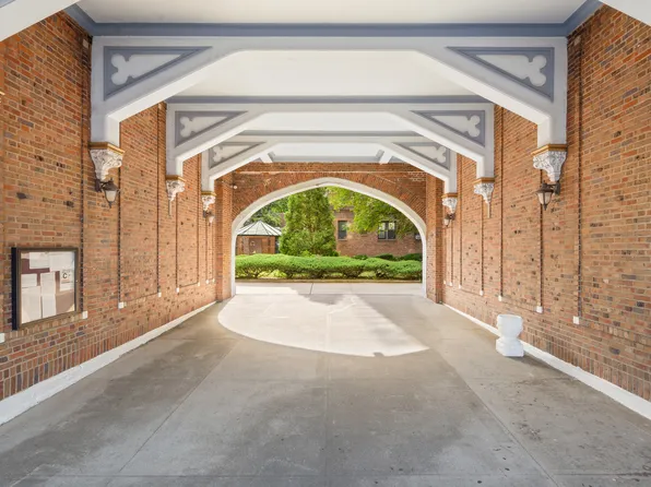 117-14 Union Turnpike image 8 of 8