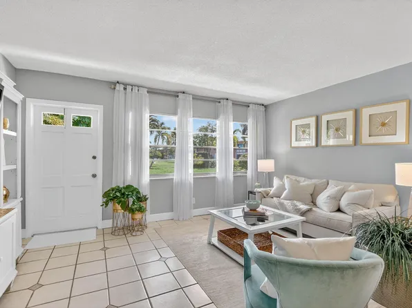 300 NE 20th Street #108, Boca Raton, FL 33431