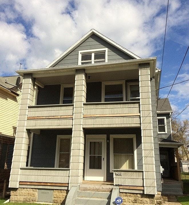 1058 1/2 W. 5th St., Erie, PA