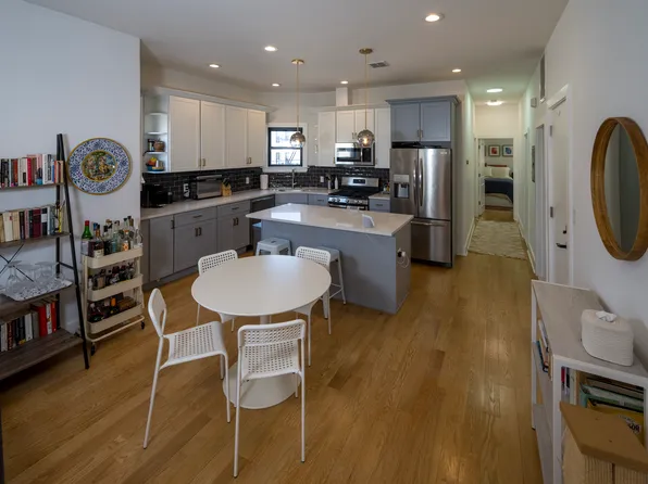 32 Charles Street image 7 of 25