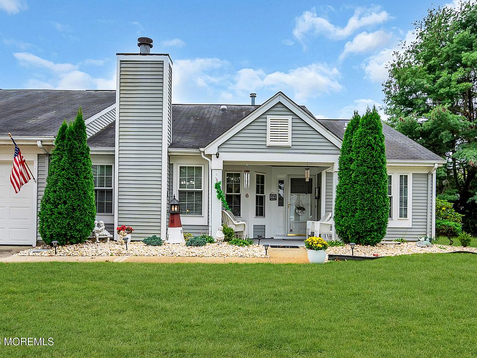 1st image of 1035B Thornbury Lane