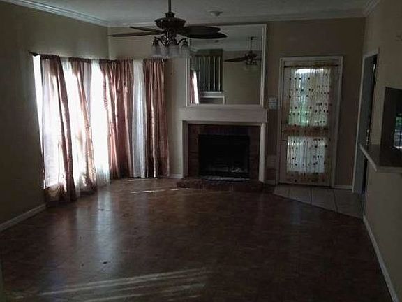 4th image of 6803 Little Redwood Dr