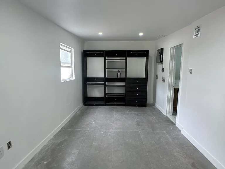 2415 Garfield St — Photo 13