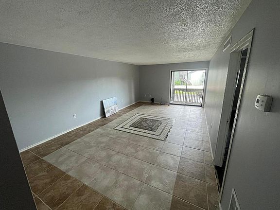 3rd image of 116 Scottsdale Sq #116