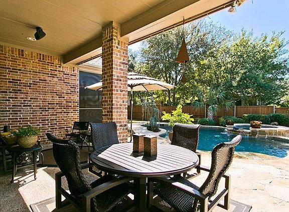 5th image of 1509 Montclair Cir