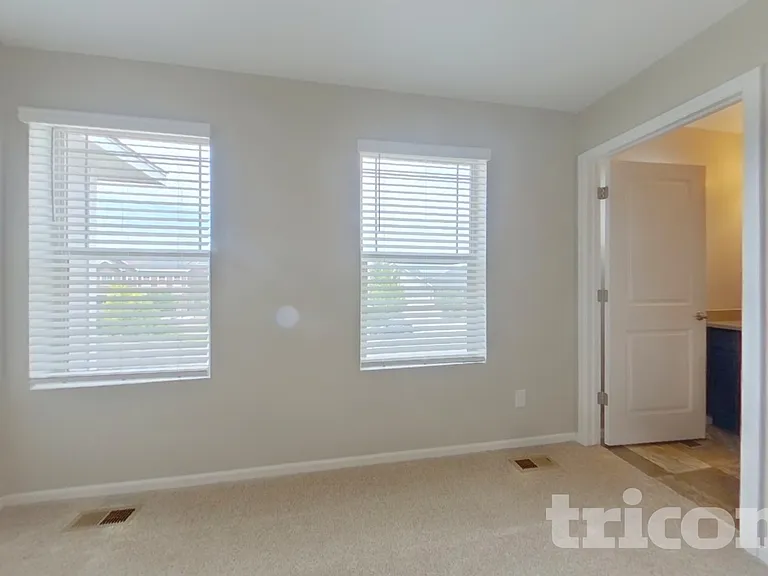 26792 E Byers Ave — Photo 10