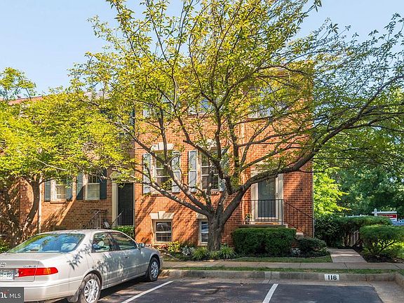 2nd image of 10102 Ebenshire Ct