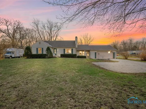1425 S Crissey Rd, Holland, OH 43528