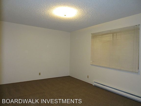 5th image of 343 Baden Ave APT 2