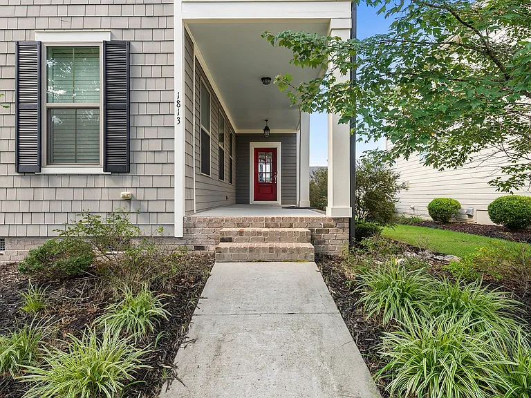 1813 Iron Mill Dr — Photo 3
