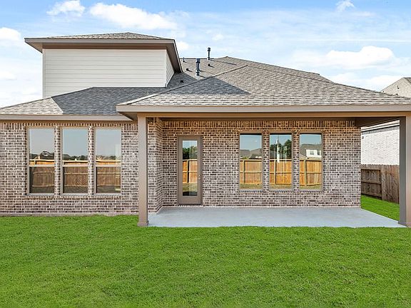 5th image of 8606 Abby Blue Dr