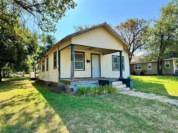 1217 S 12th St, Chickasha, OK 73018