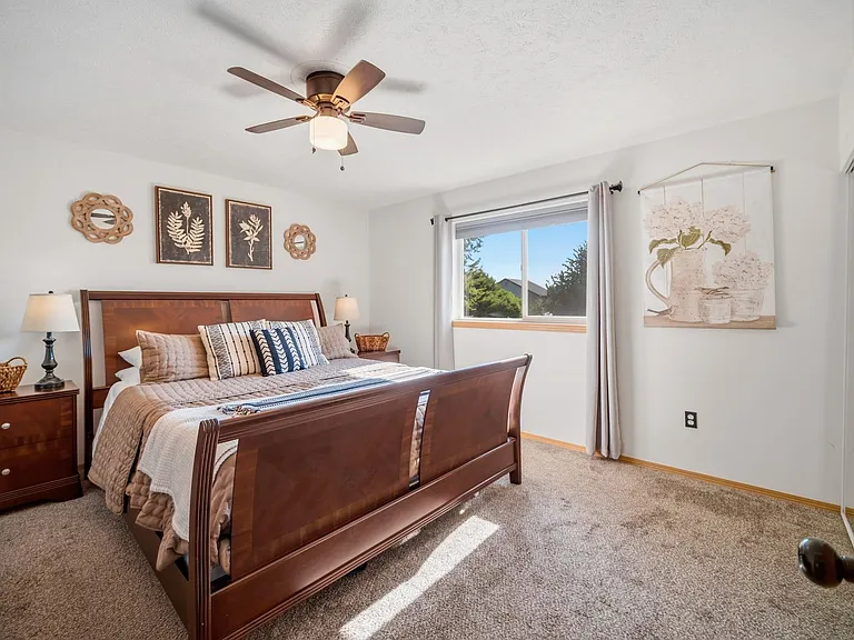 1618 N Potomac River Ln — Photo 39