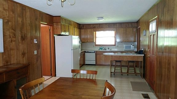 3rd image of 1257 Malabar Dr