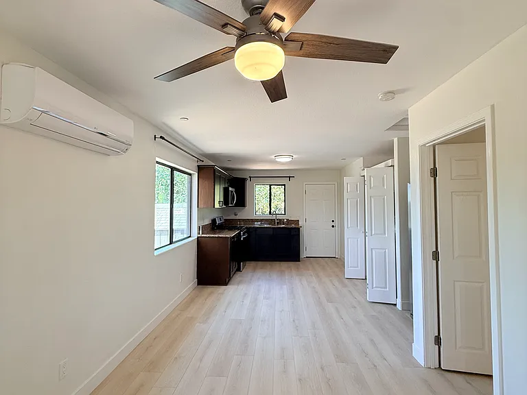 1541 Calavo Rd — Photo 8