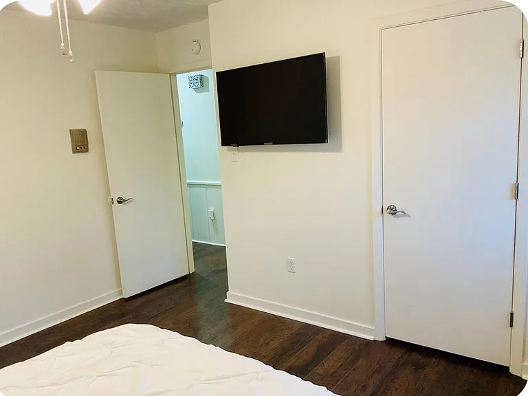 327 Swallow Dr — Photo 41