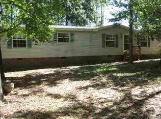 620 Cavins Rd, Woodruff, SC 29388