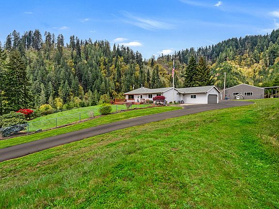 3rd image of 25596 E Alsea Hwy
