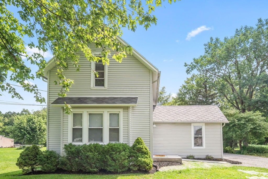 Real estate listing image
