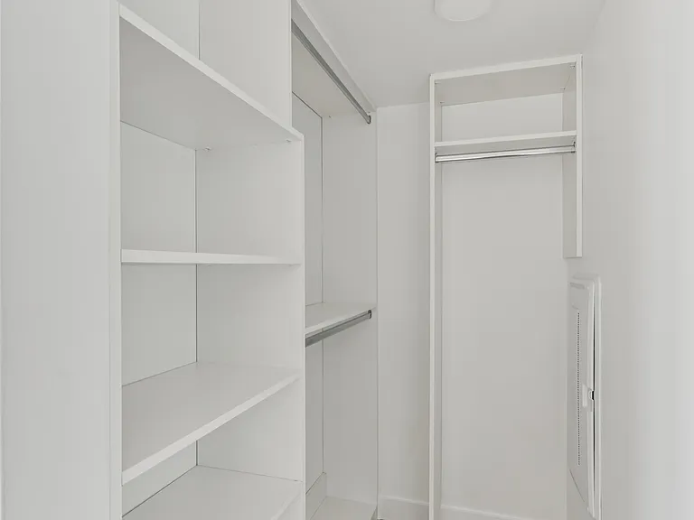 8900Ramsgate — Photo 115