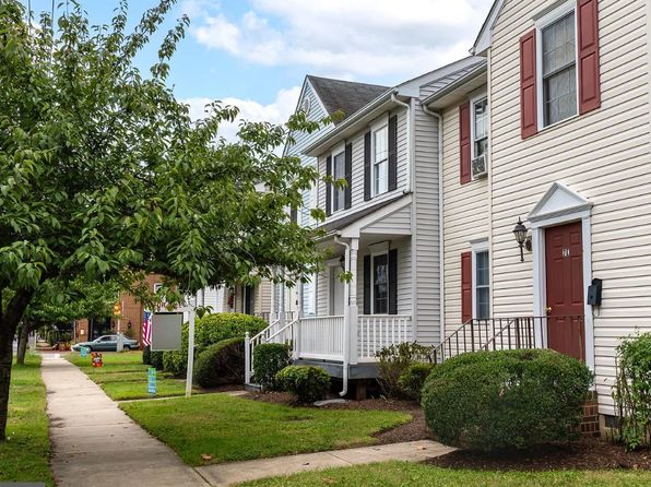 7 N Aurora St APT B