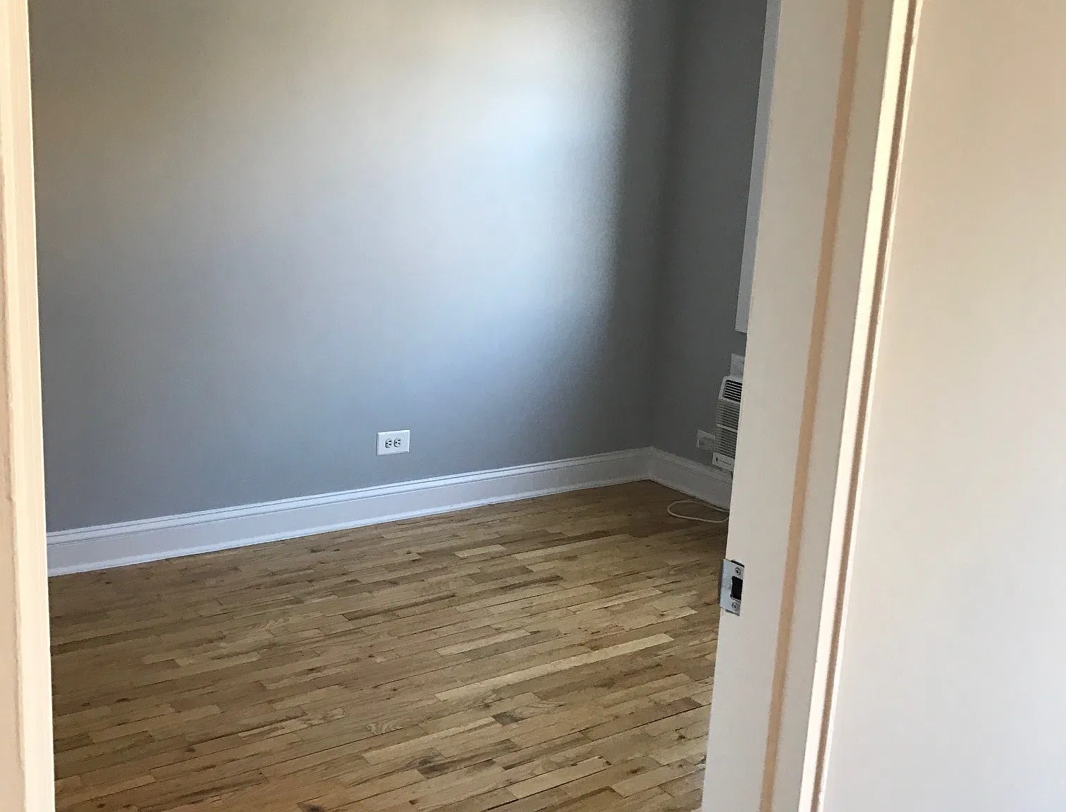 1 bed, 1.5 bath, 925 sqft, $2,222 — Photo 3