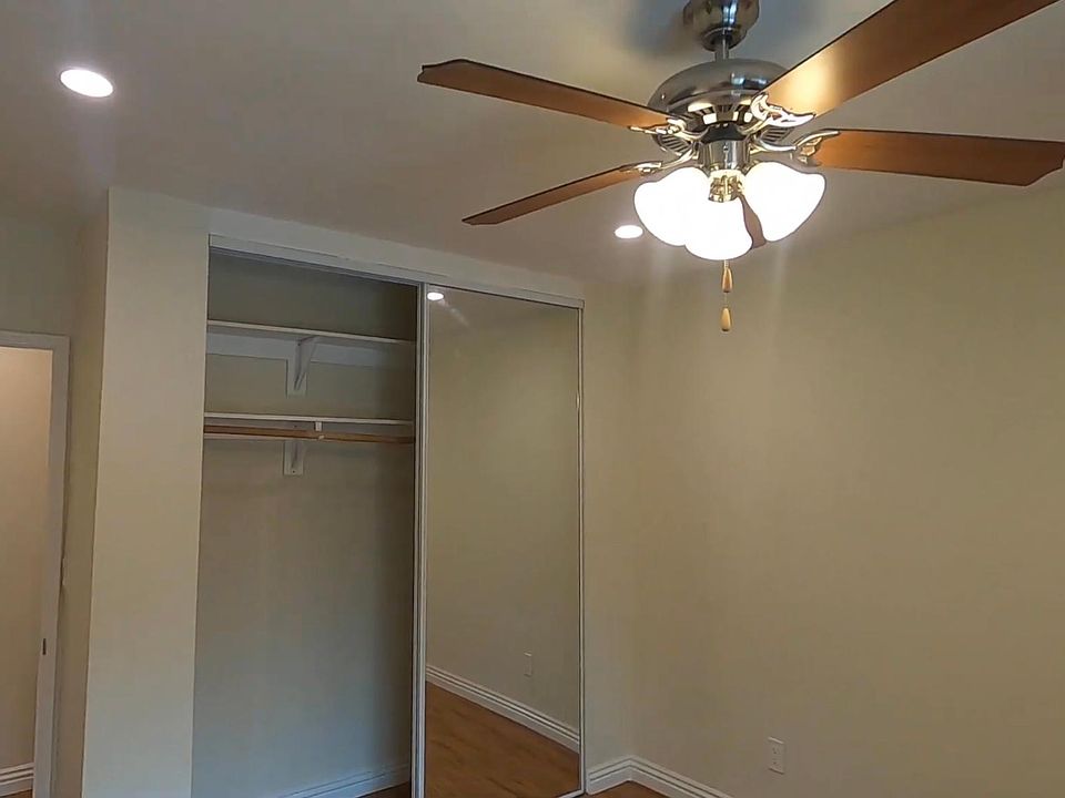 1st image of 4201 N 1st Ave
