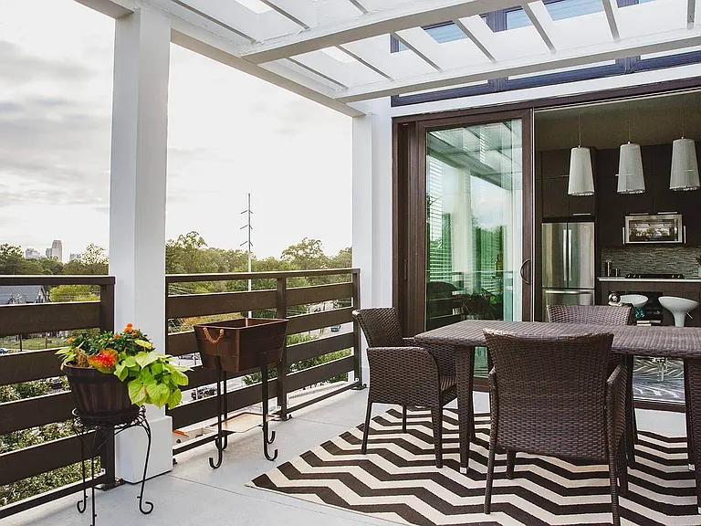 Select floor plans offer expansive terraces for living and dinning
