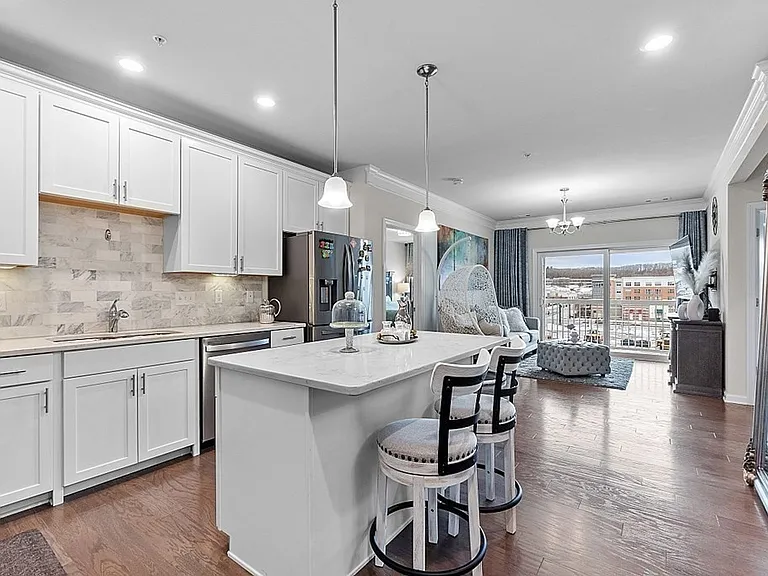 120 University Ave #2308 — Photo 1