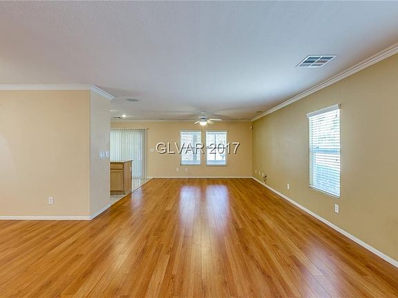 3rd image of 7616 Constantinople Ave
