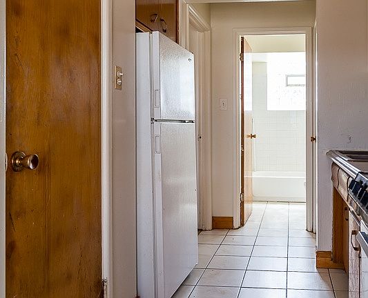 3rd image of 6625 S Wabash Ave APT 8