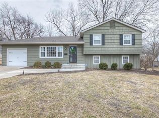 9727 Kessler St, Overland Park, KS 66212