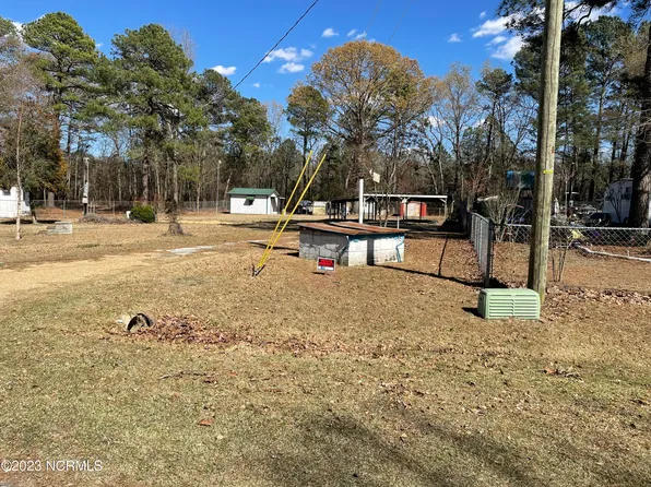 121 Ginger Drive, La Grange, NC 28551