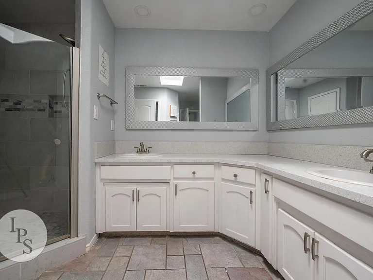 9471 N Whitehouse Dr — Photo 23