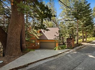 109 Old Toll Rd, Lake Arrowhead, CA 92352