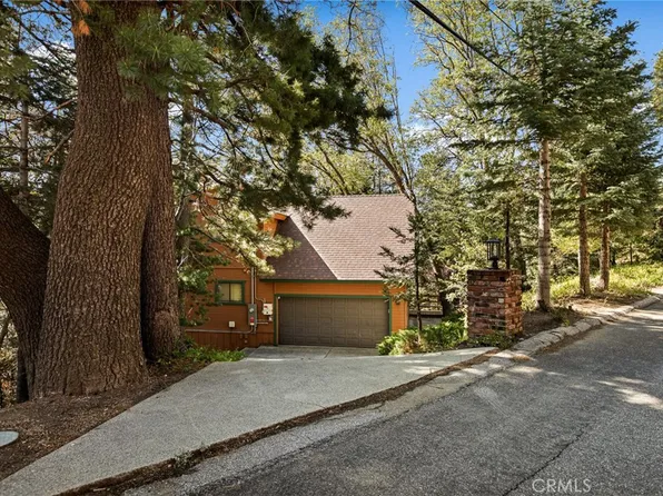 109 Old Toll Rd, Lake Arrowhead, CA 92352