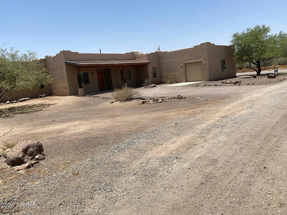 2433 W Desert Hills Estate Dr