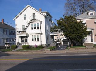1355 Newport Ave, Pawtucket, RI 02861