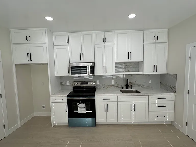 3424A Palo Verde Ave — Photo 11