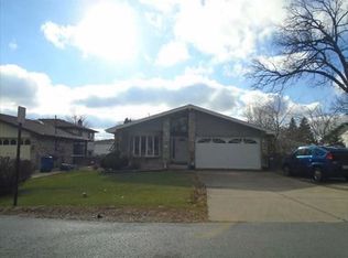 7209 W 110th St, Worth, IL 60482