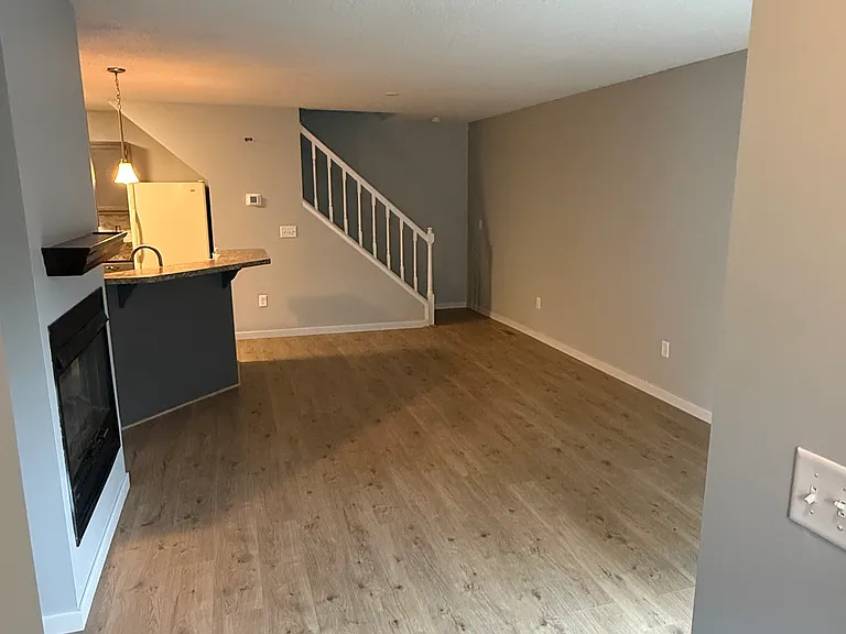 9929 Fillmore St NE — Photo 3