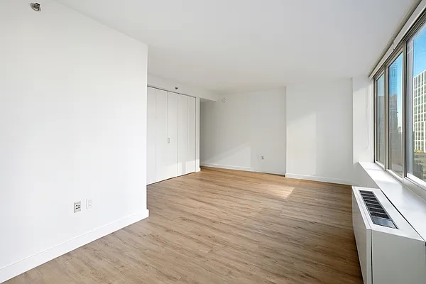 Rented by Brookfield (Funnel) | media 14